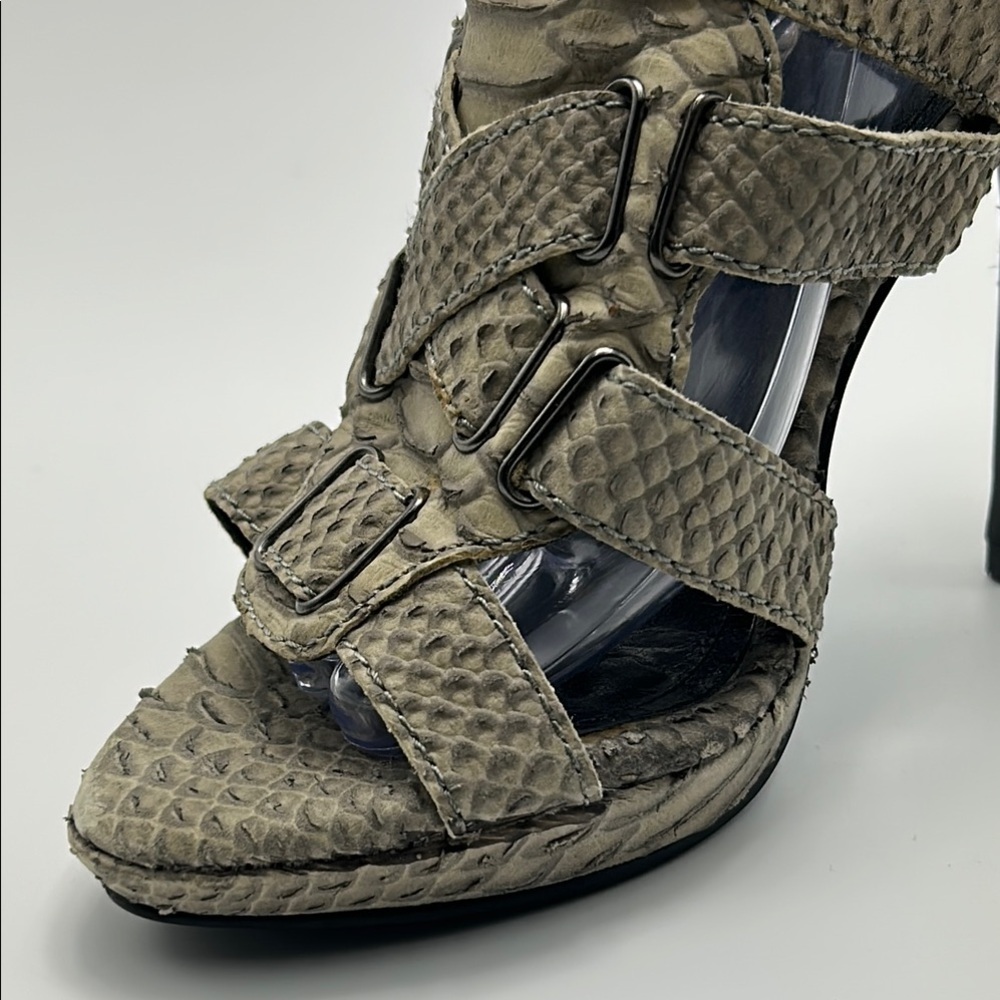 Zara Tan High Stiletto Heel Strappy Sandals 39 Beige Snakeskin Buckle Open Toe - Picture 10 of 16